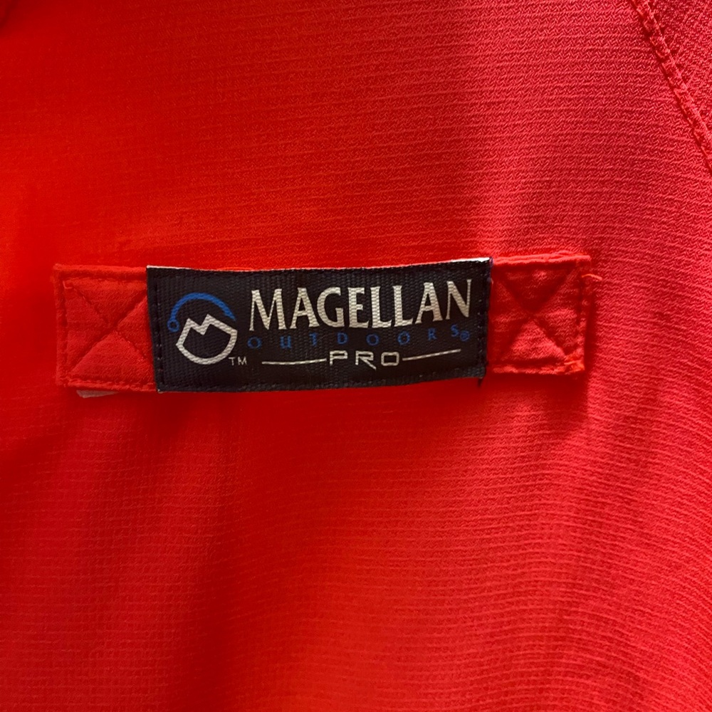 Magellan Outdoor Pro Fishing Coral Mens Shirt XL Semi- Fitted - Picture 6 of 8